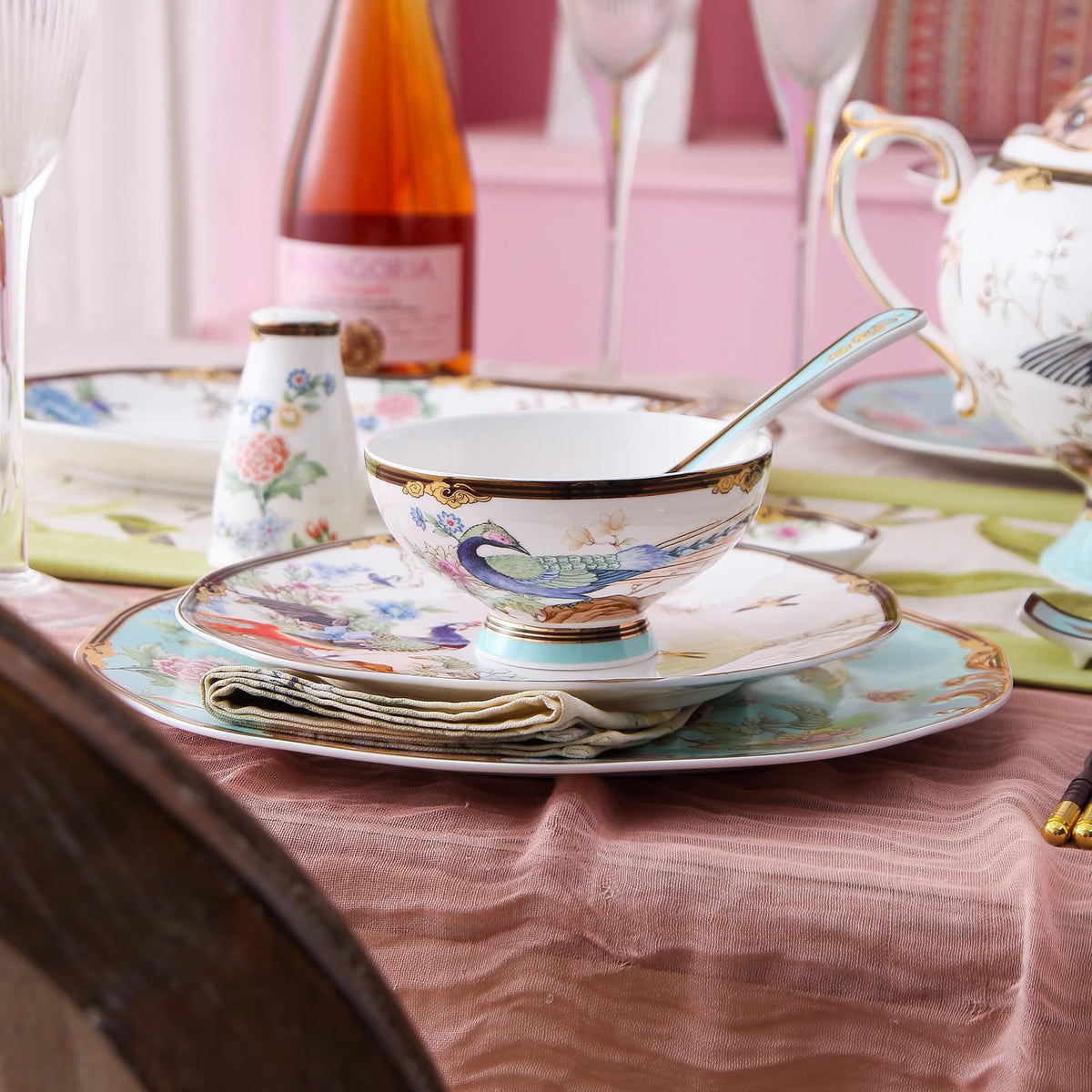 12-Piece Bone China Dinnerware Set for 4 H894757