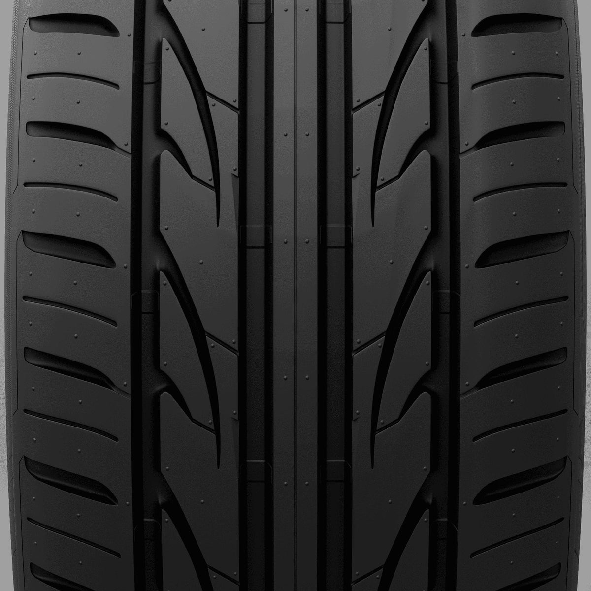 235/40ZR18 95W XL Passenger Tire H3748